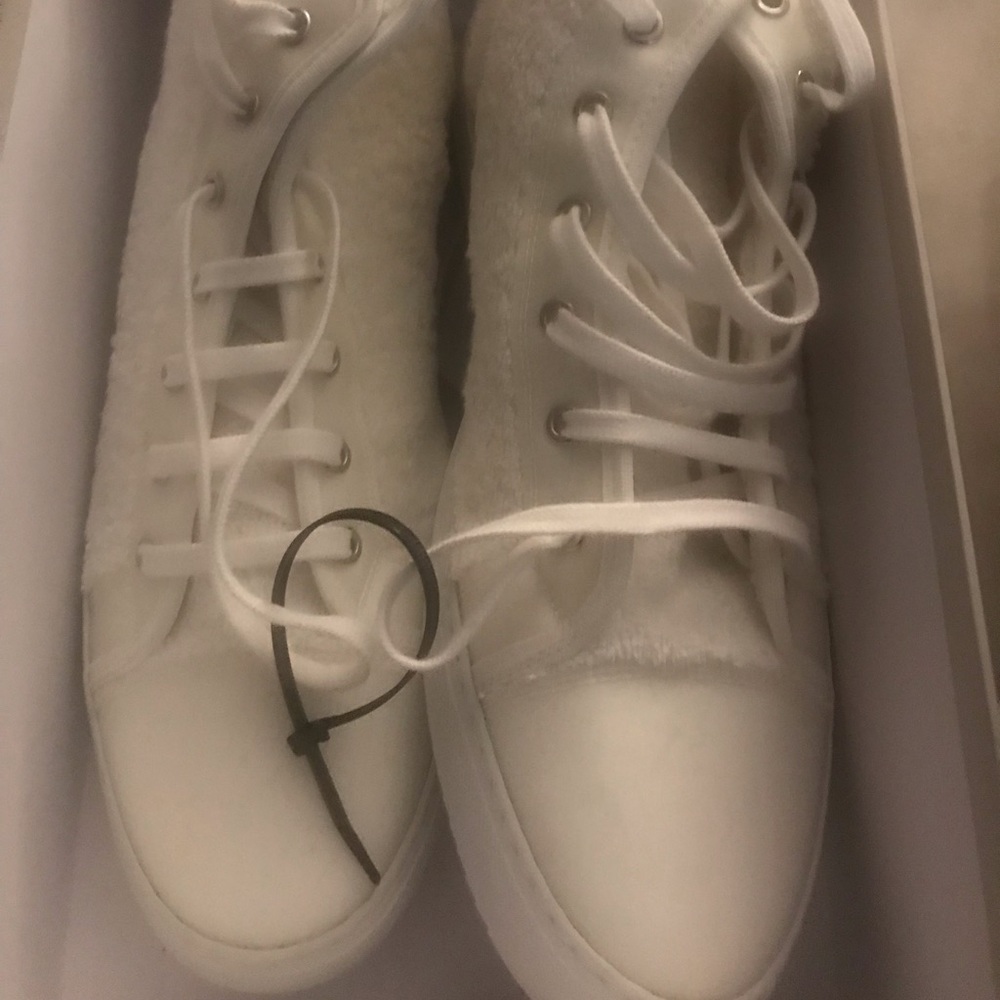 Great Condition Never Worn